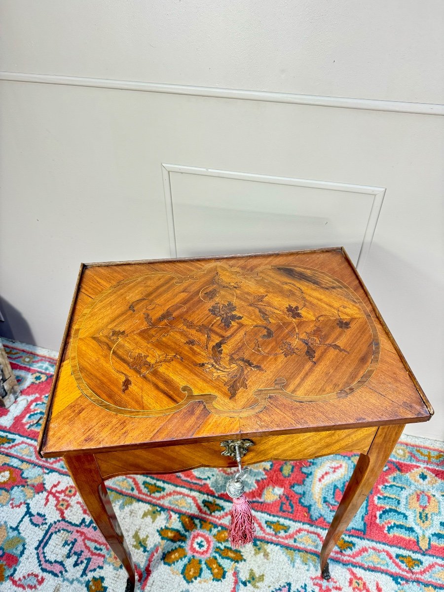 Louis XV Period Marquetry Flying Table, 18th Century -photo-4