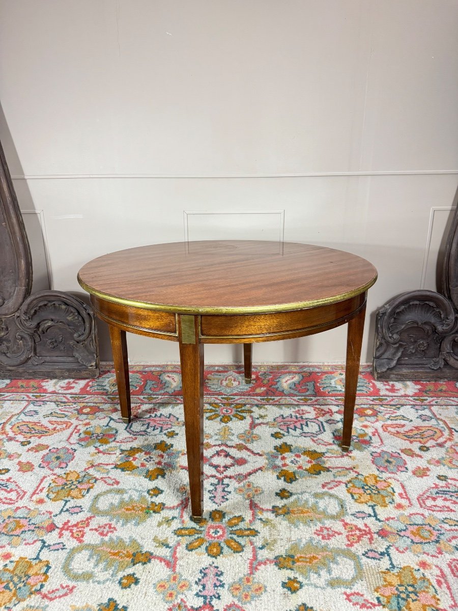 Louis XVI Style Round Dining Table 