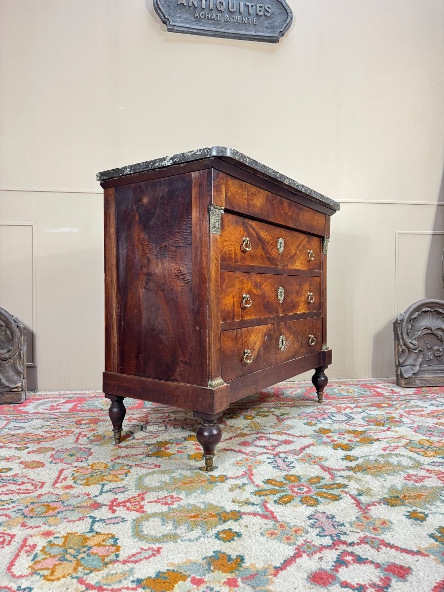 19th Century Restoration Period Flamed Mahogany Chest Of Drawers -photo-3