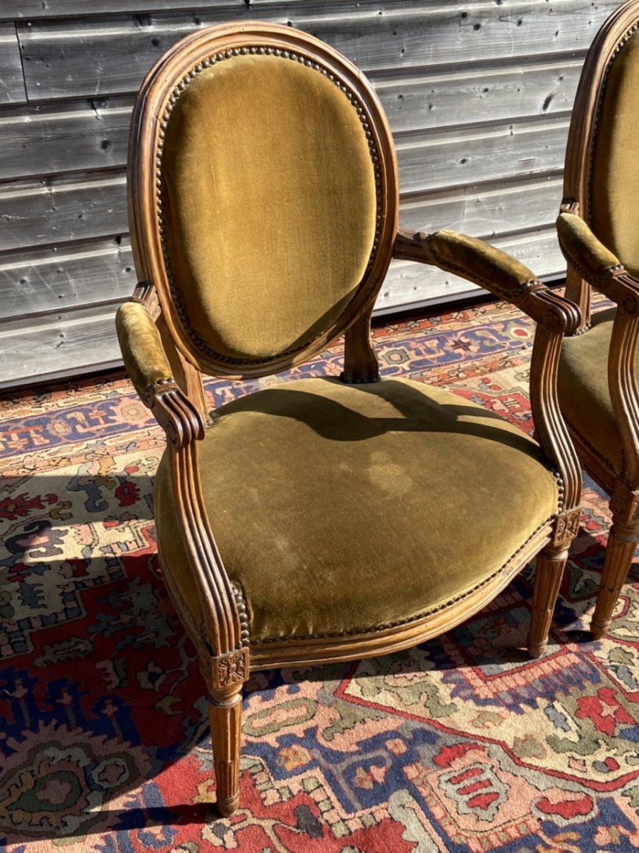 Paire De Fauteuils Médaillon D’époque Louis XVI -photo-4