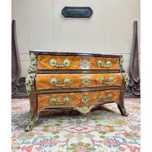 Tomb Chest Of Drawers In Marquetry From The Regency Period, 18th Century 