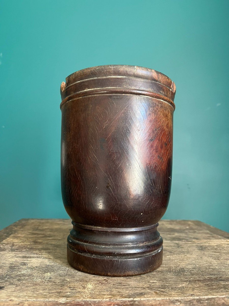 17th / 18th Century Apothecary Mortar In Gaïac Wood 