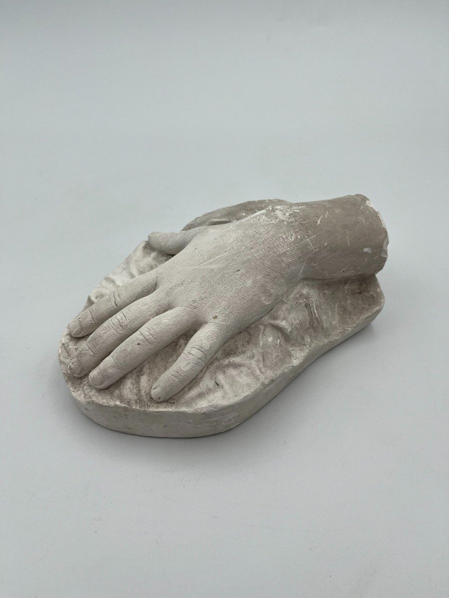 Child's Hand - 19th Century Plaster Cast -photo-4