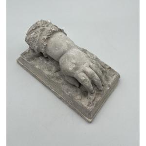 Baby's Hand - Handcuff - 19th Century Plaster Cast - 1886 - Signed