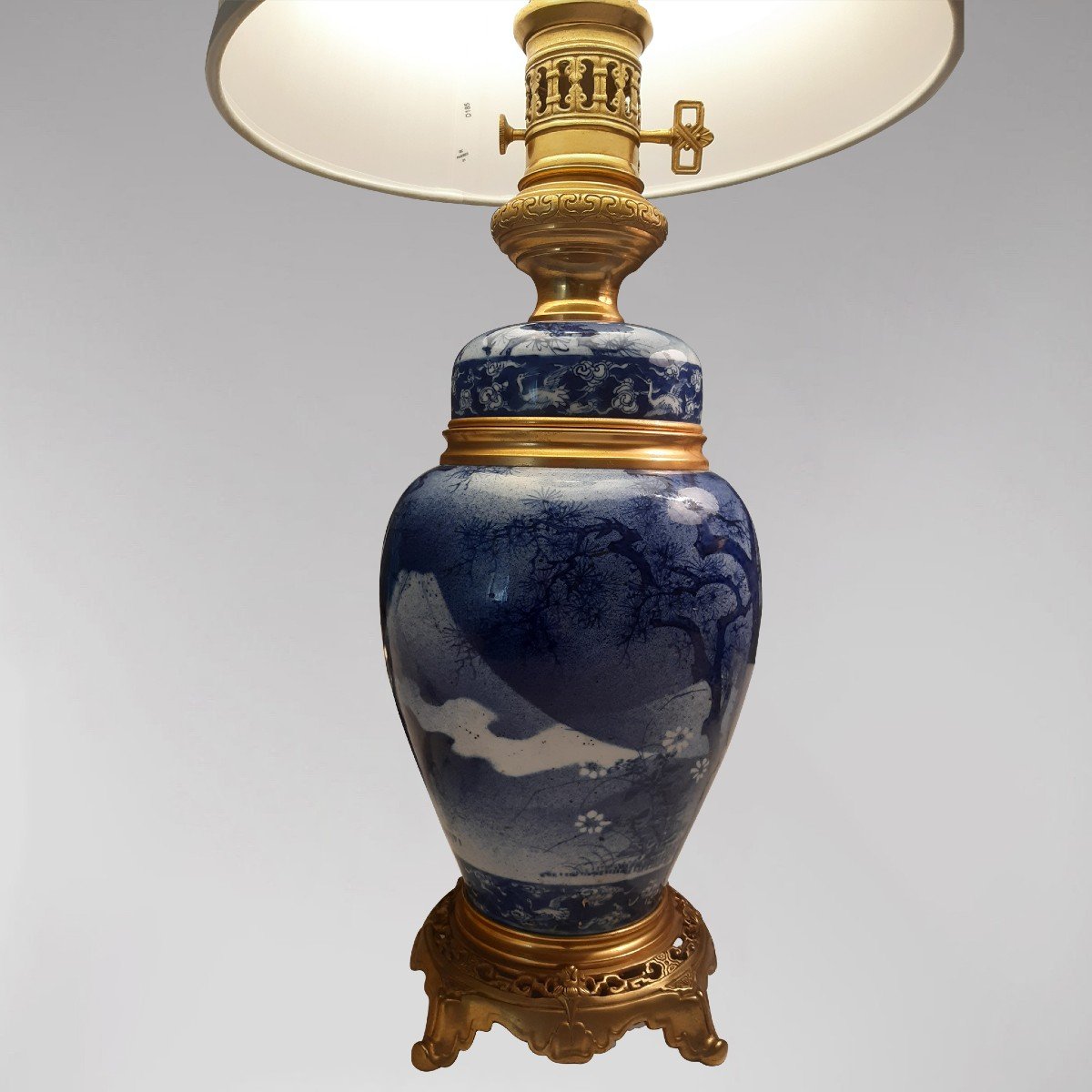 Paire De Lampes en porcelaine  Japonisante bleue -photo-4