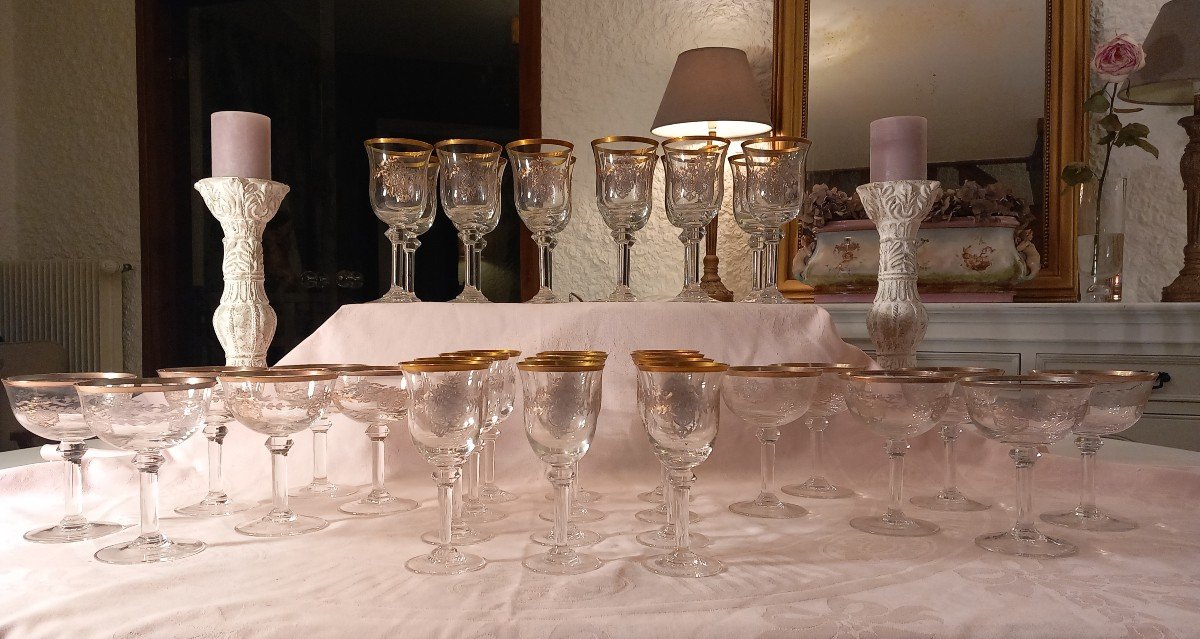 Service De 36 Verres aux Bords Dorés