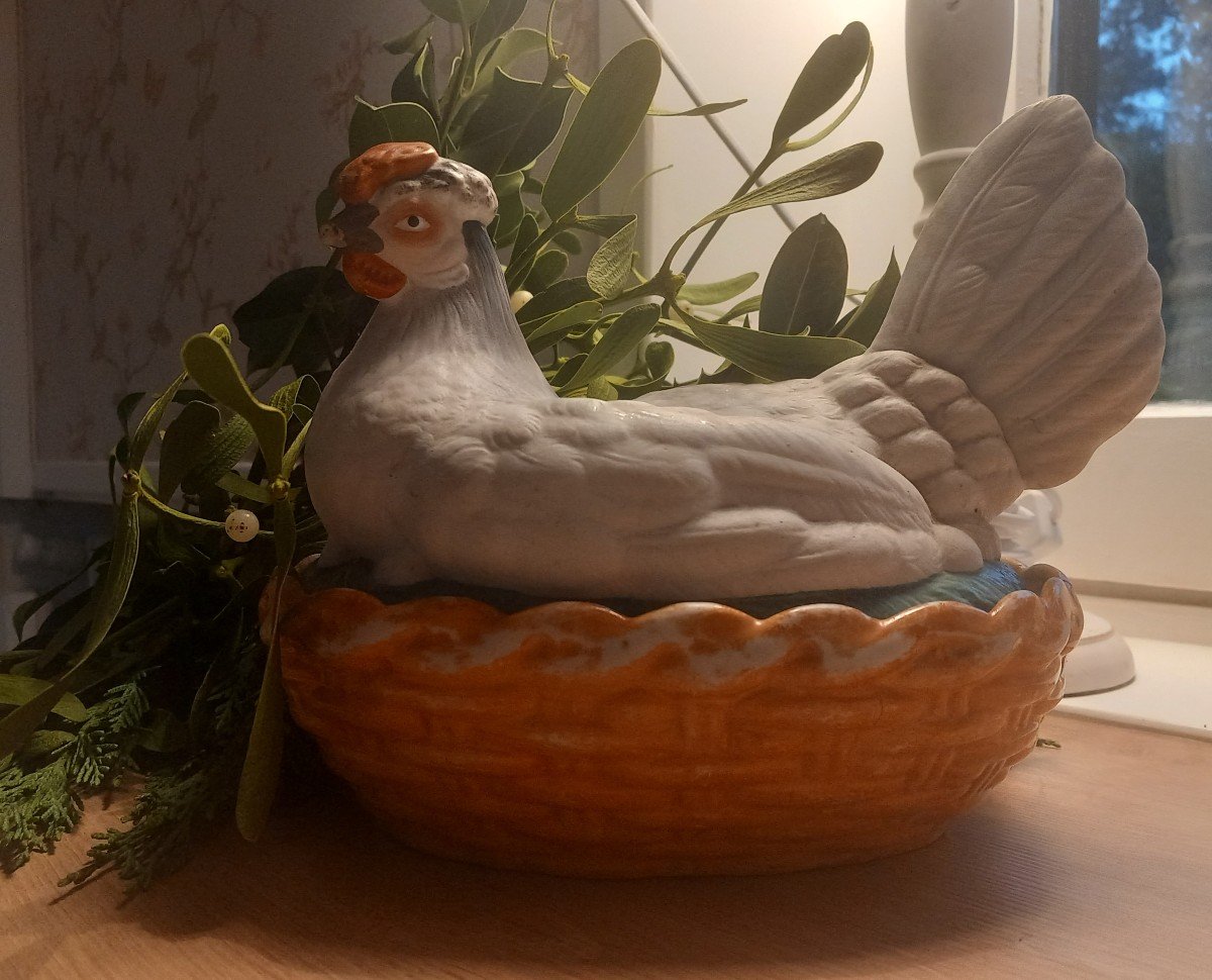 Earthenware Hen 