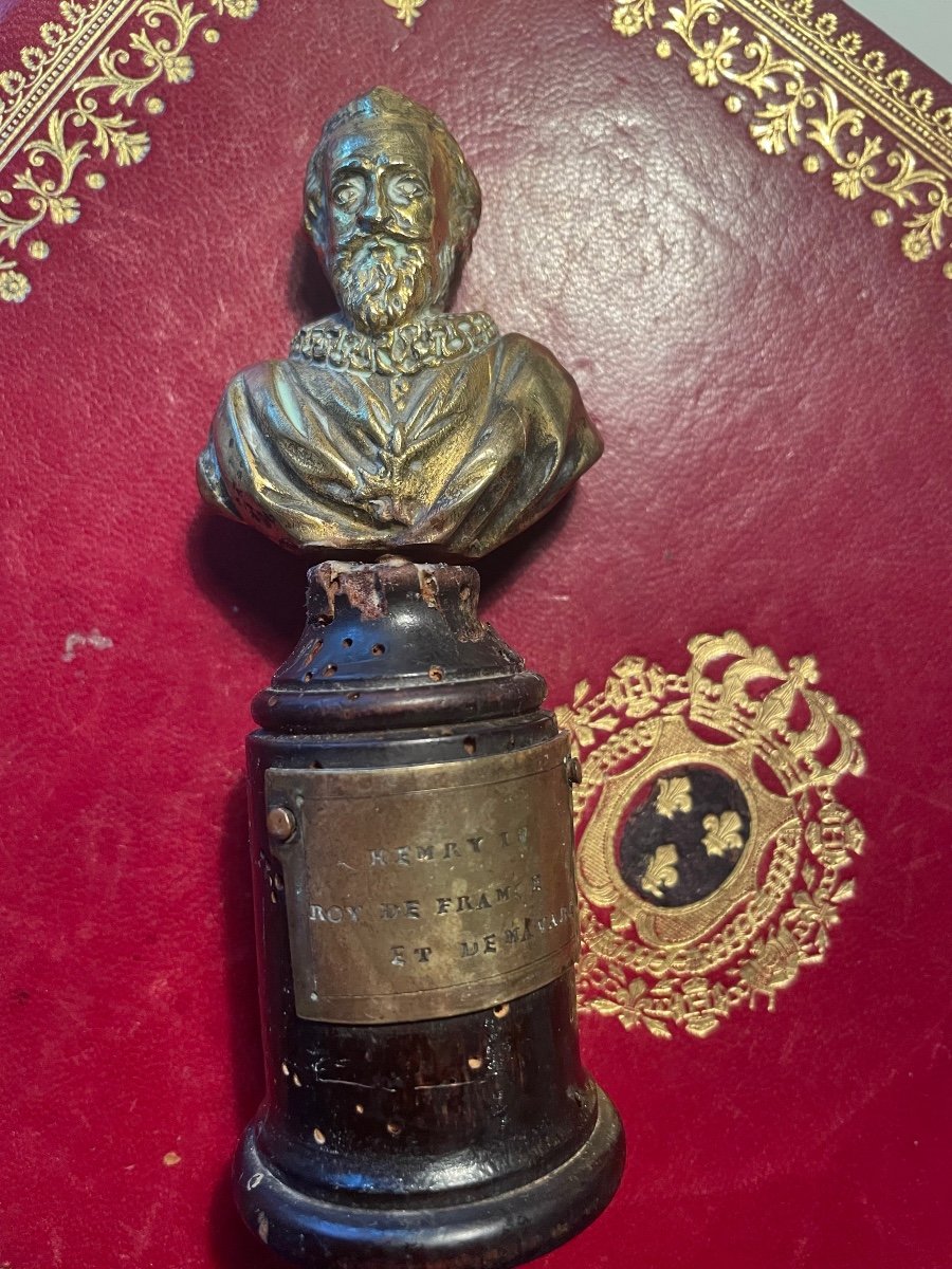 Henry IV In Gilt Bronze-photo-8