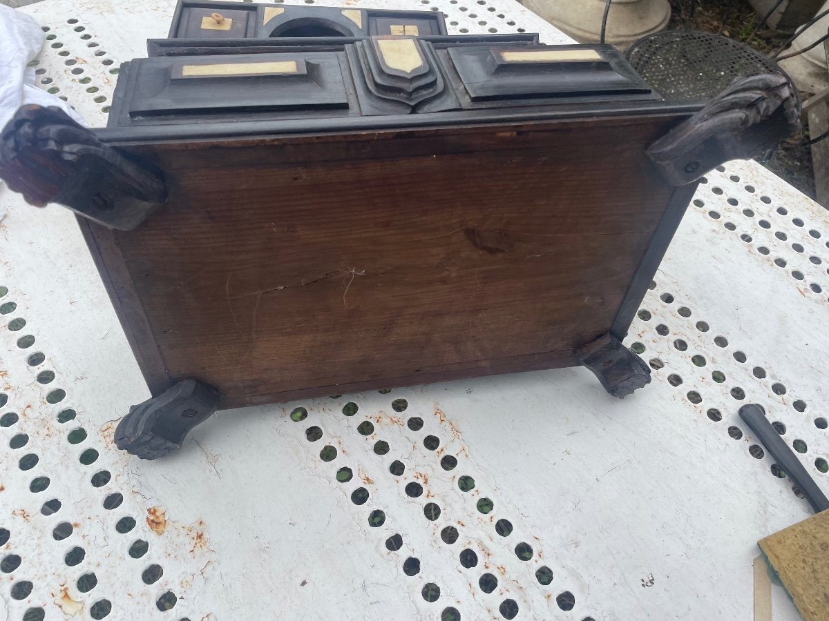 Ebony And Bone Jewelry Chest -photo-5