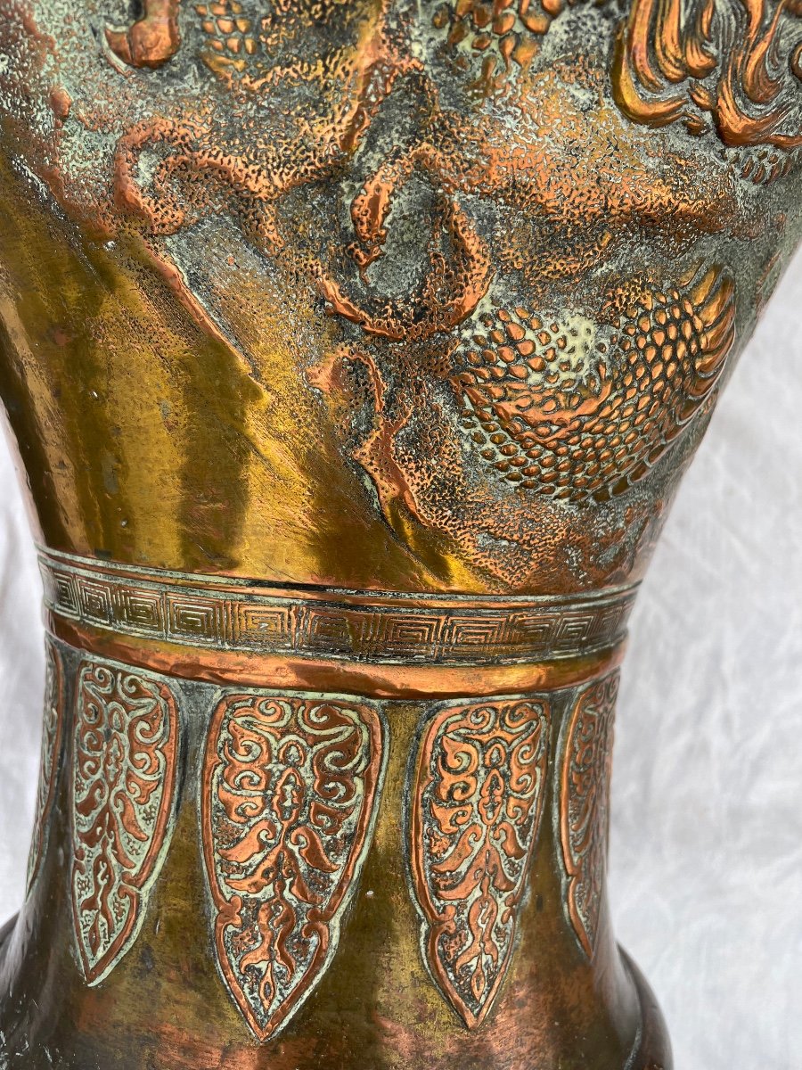 Chinese Metal Vase -photo-2