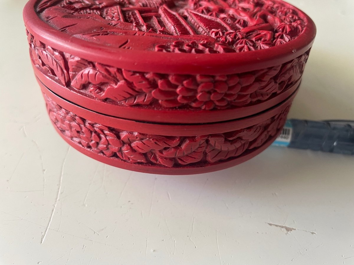 Asian Cinnabar Lacquer Box -photo-2