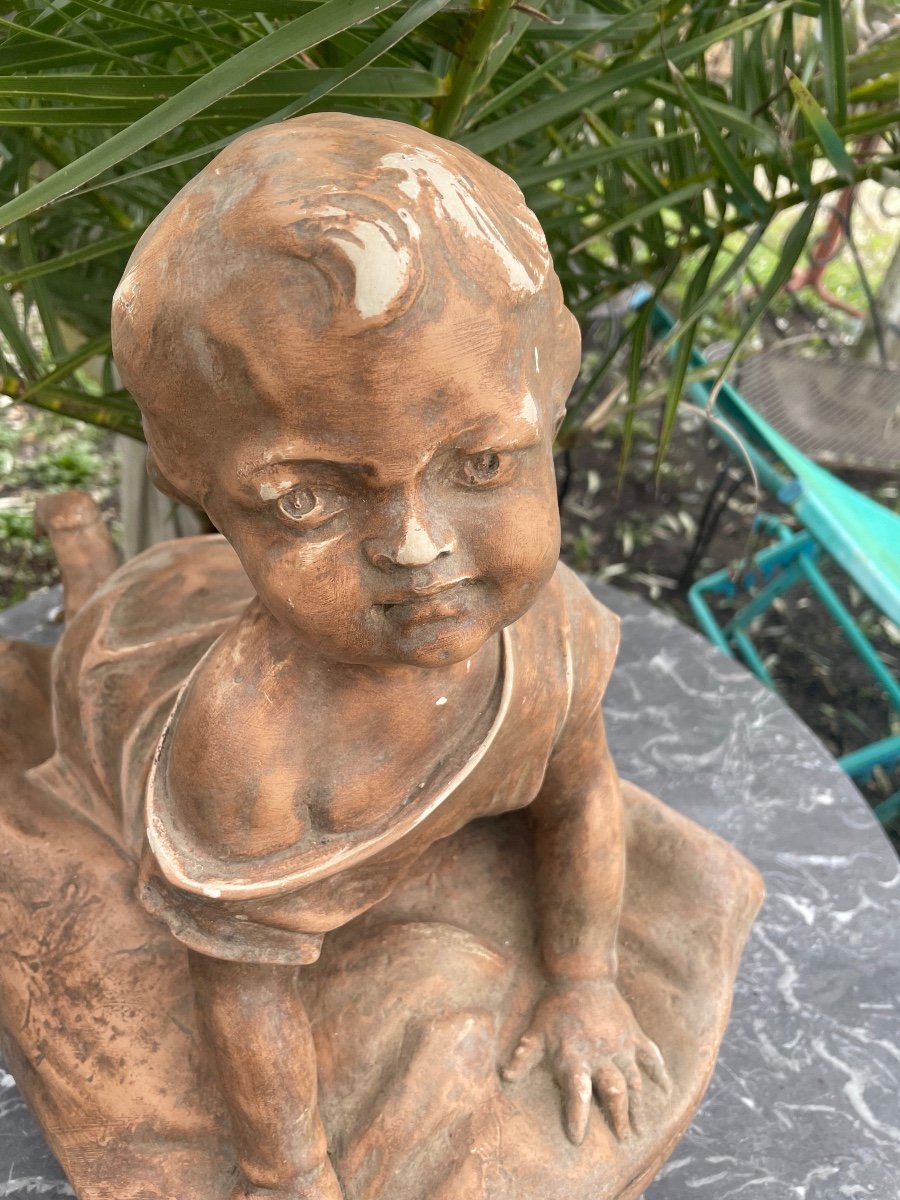 Stomach-lifting Child Sculpture -photo-5