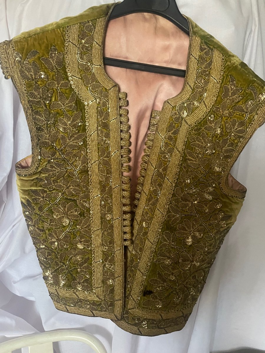 Gold Embroidered Oriental Bolero Vest -photo-5