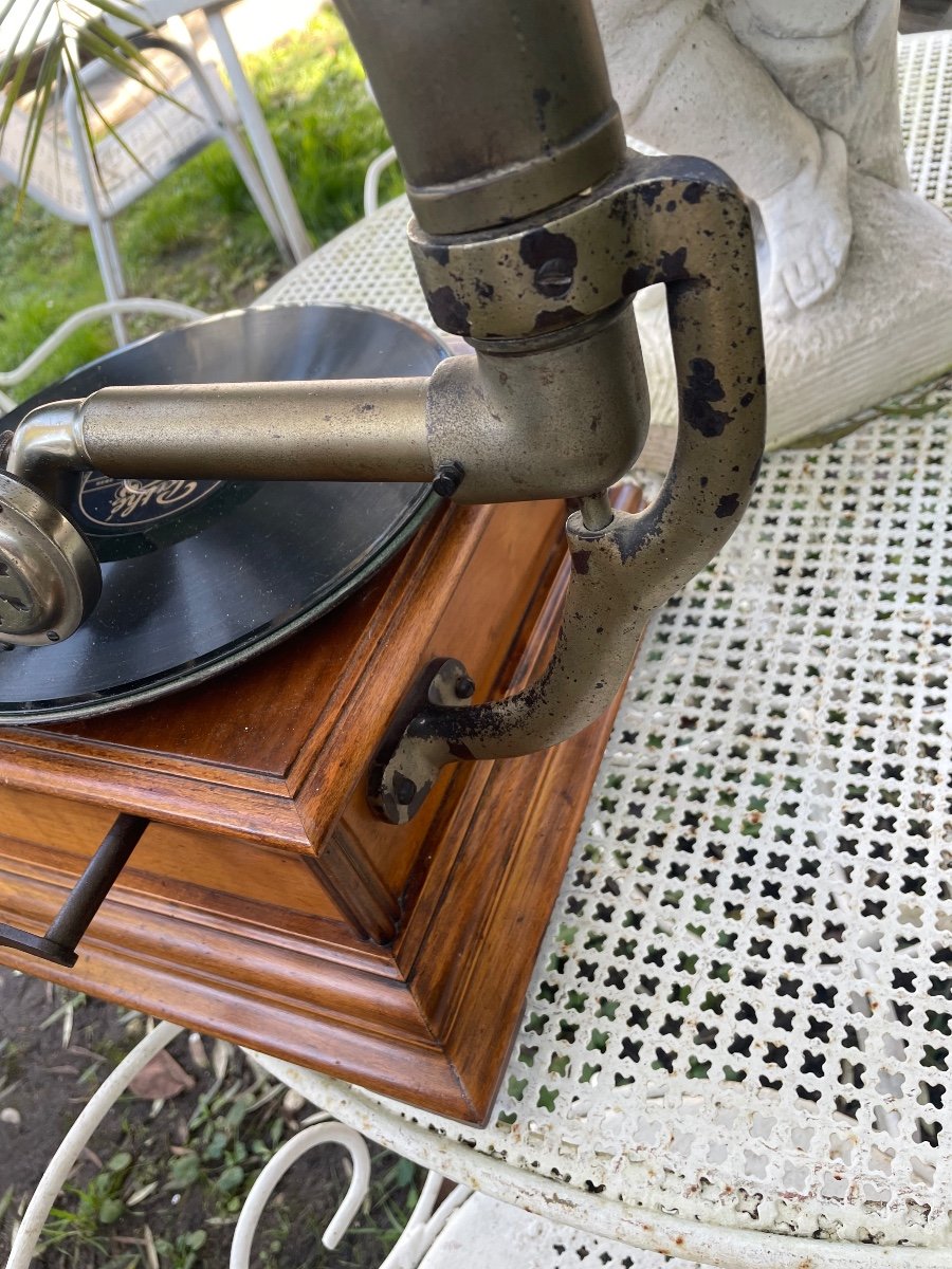 Victor American Gramophone (victrola) -photo-3