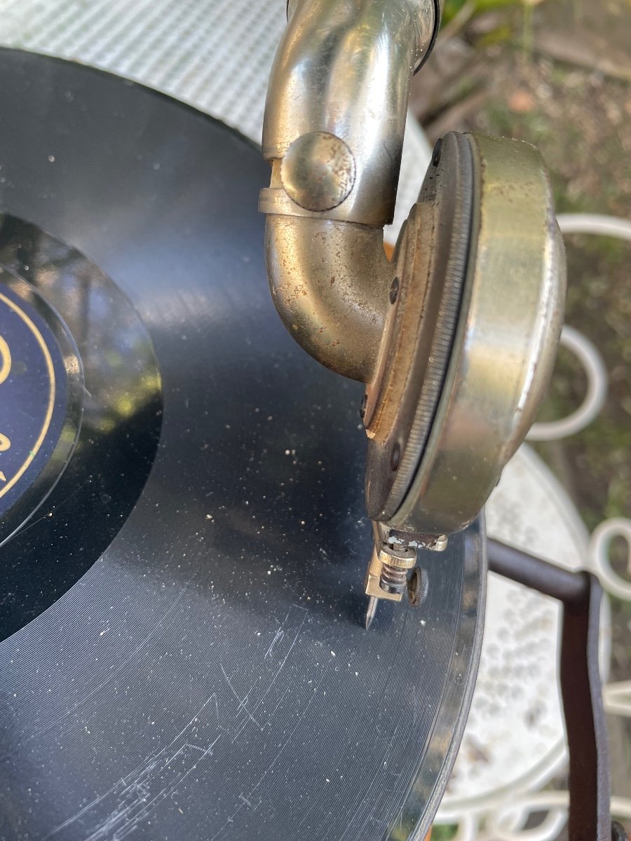 Victor American Gramophone (victrola) -photo-4