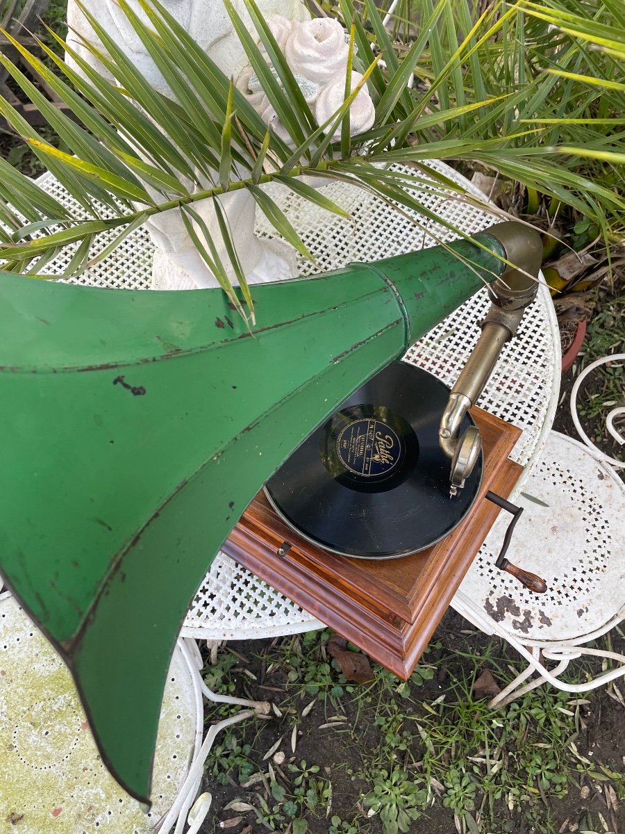 Victor American Gramophone (victrola) -photo-5