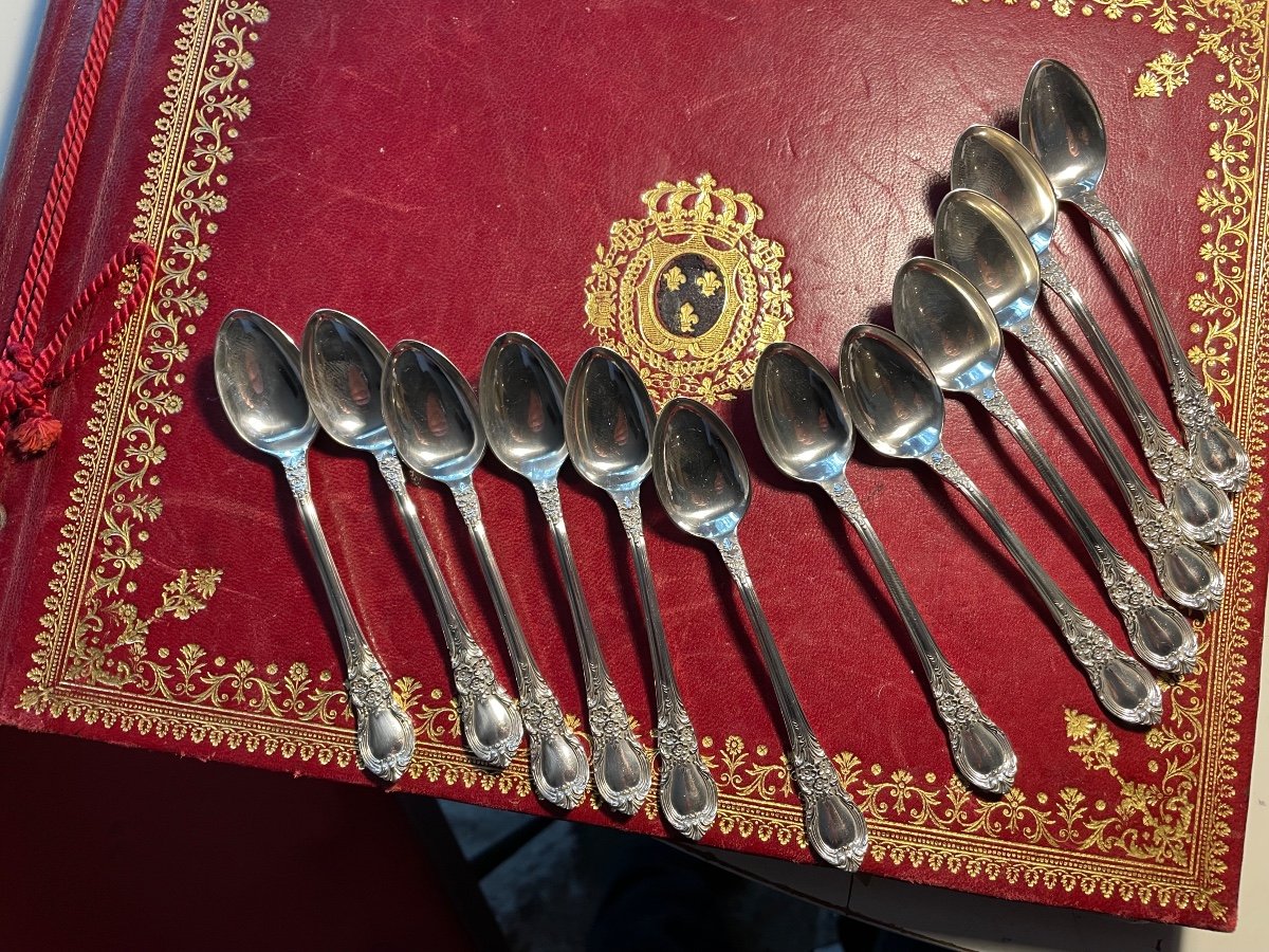 Set Of 12 Small Silver Spoons -photo-7