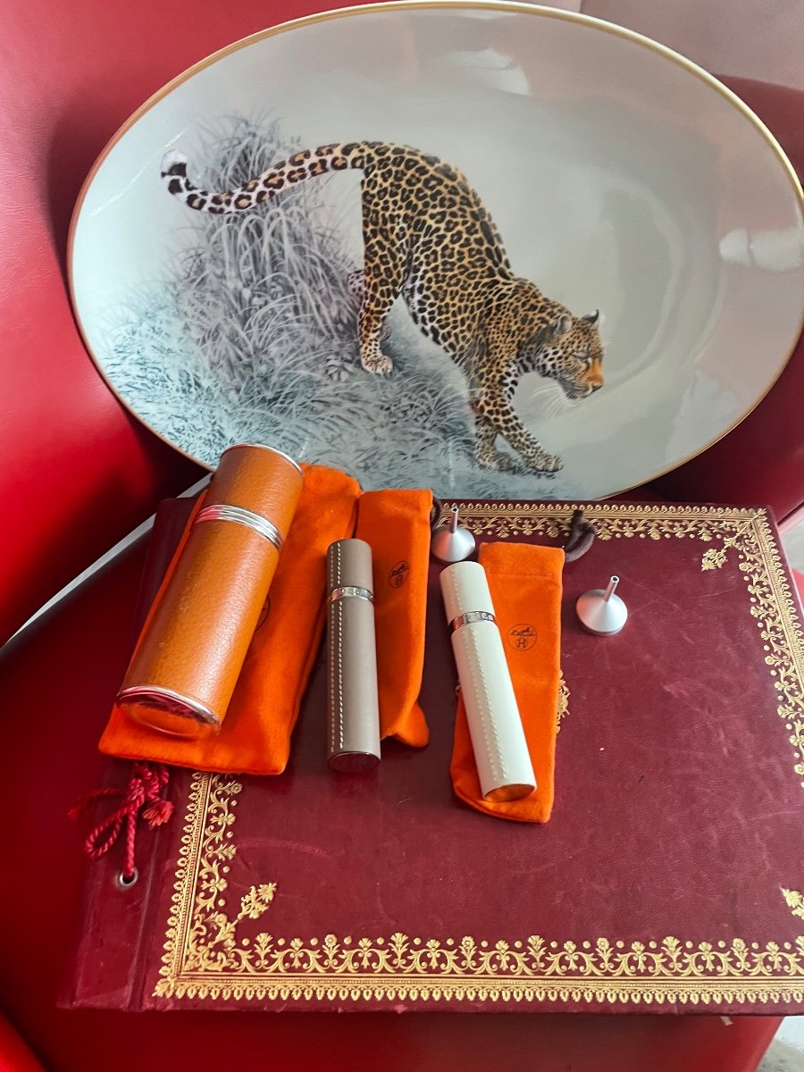 Hermès Porcelain Spray And Plate Set -photo-3