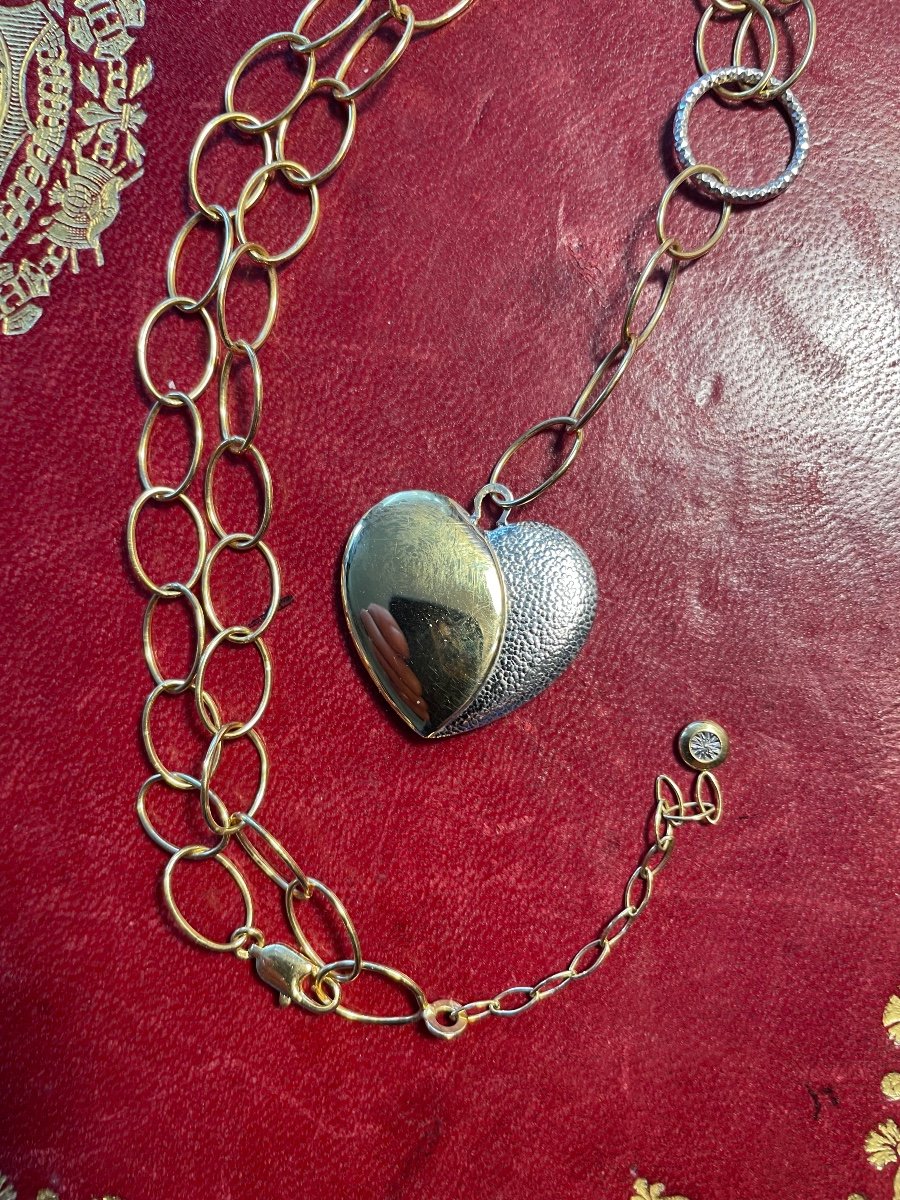 Large Heart And Its Gold Rings Chain -photo-2