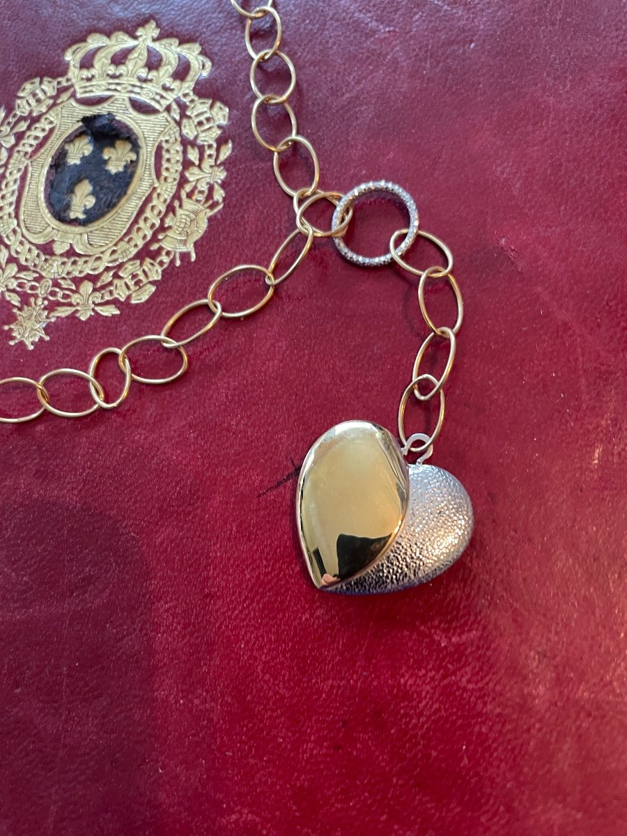 Large Heart And Its Gold Rings Chain -photo-2