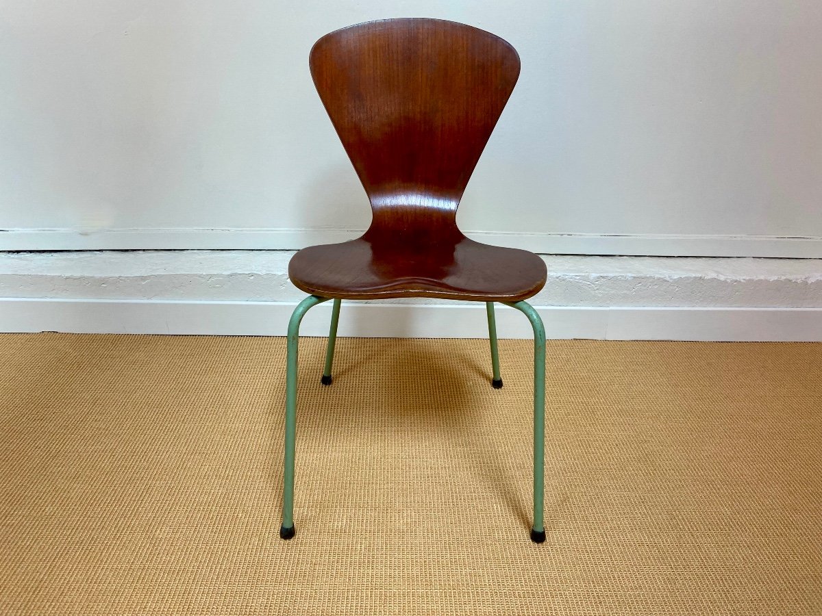 Suite de 6 chaises modèle 3204 par Arne Jacobsen pour Fritz Hansen, Danemark vers 1960.-photo-3