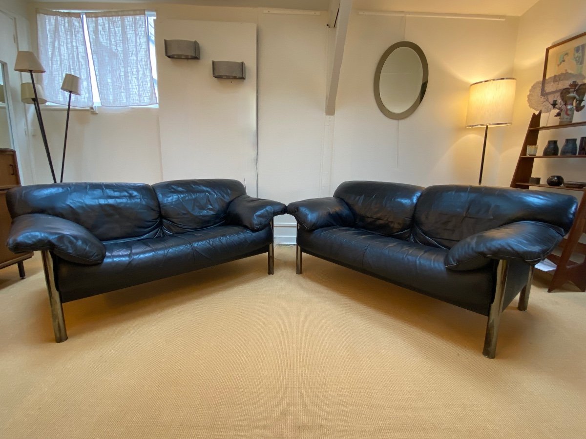 Pair Of Black Leather Sofas Produced By Poltrona Frau, Circa 1980/1990.-photo-2