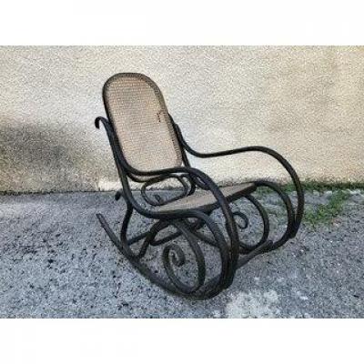 Rocking chair Thonet 