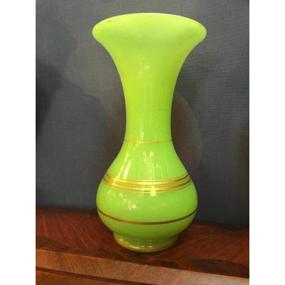 Vase Opaline Verte Napoléon III