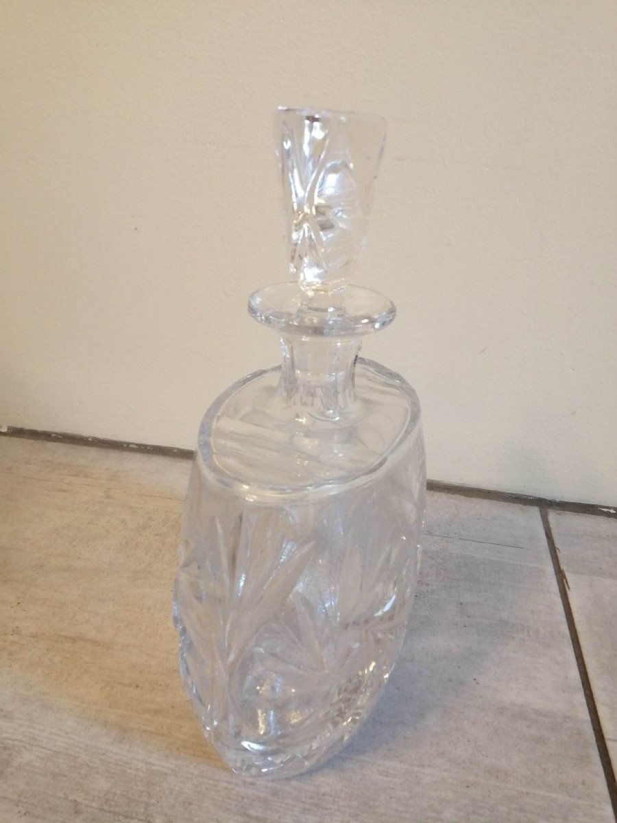 Oval Whiskey Carafe In Cut Crystal-photo-2