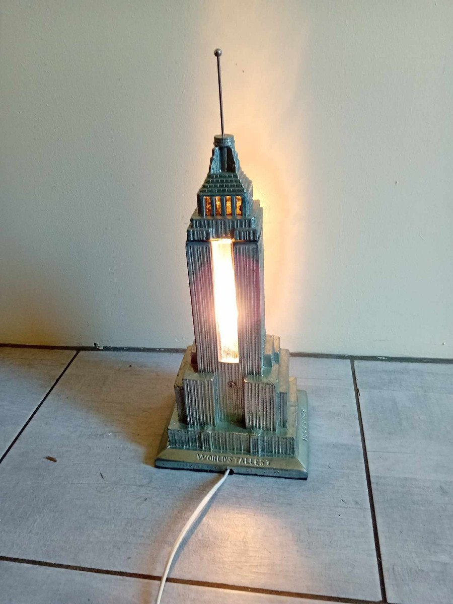 Empire State Building Lamp In Cast Aluminum-photo-2