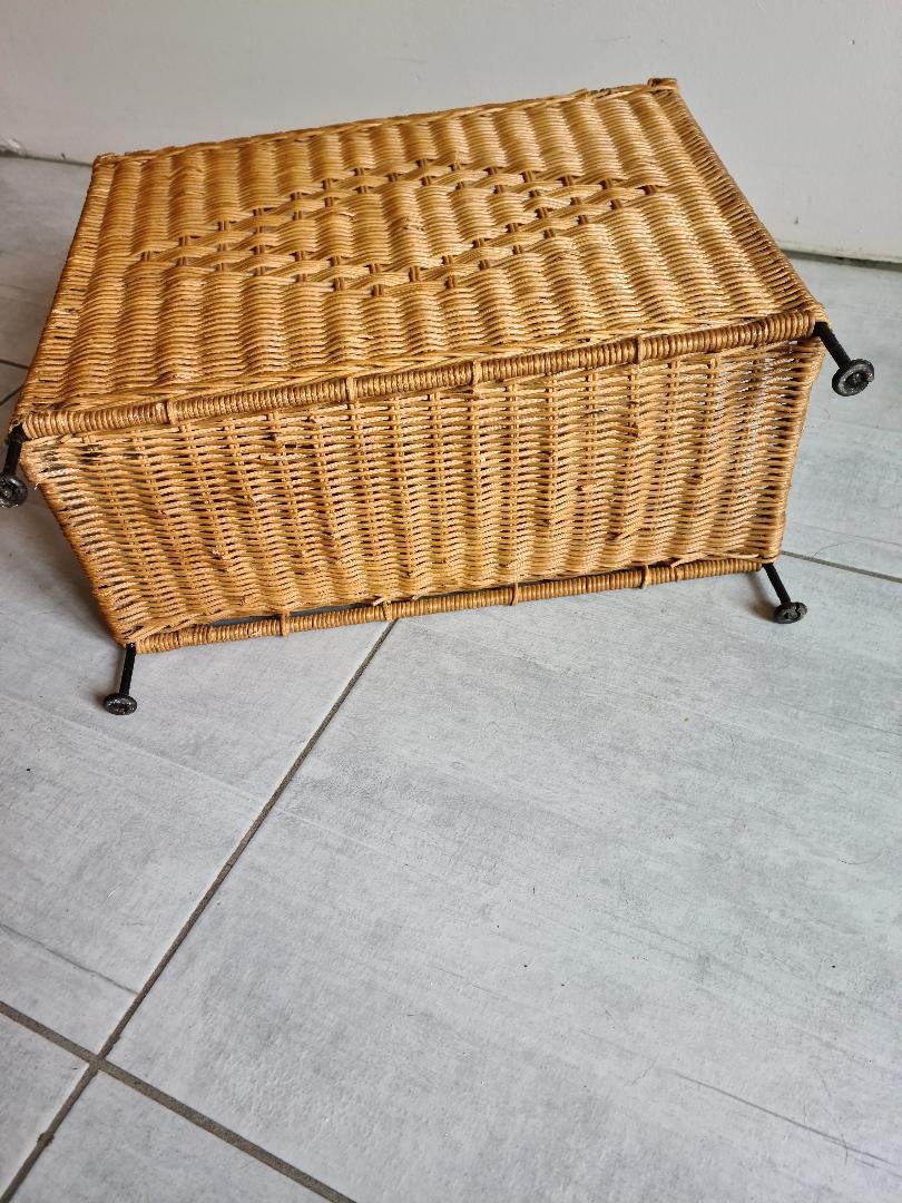 Rare Rattan Magazine Rack With Iron Frame Years 50/60-photo-2