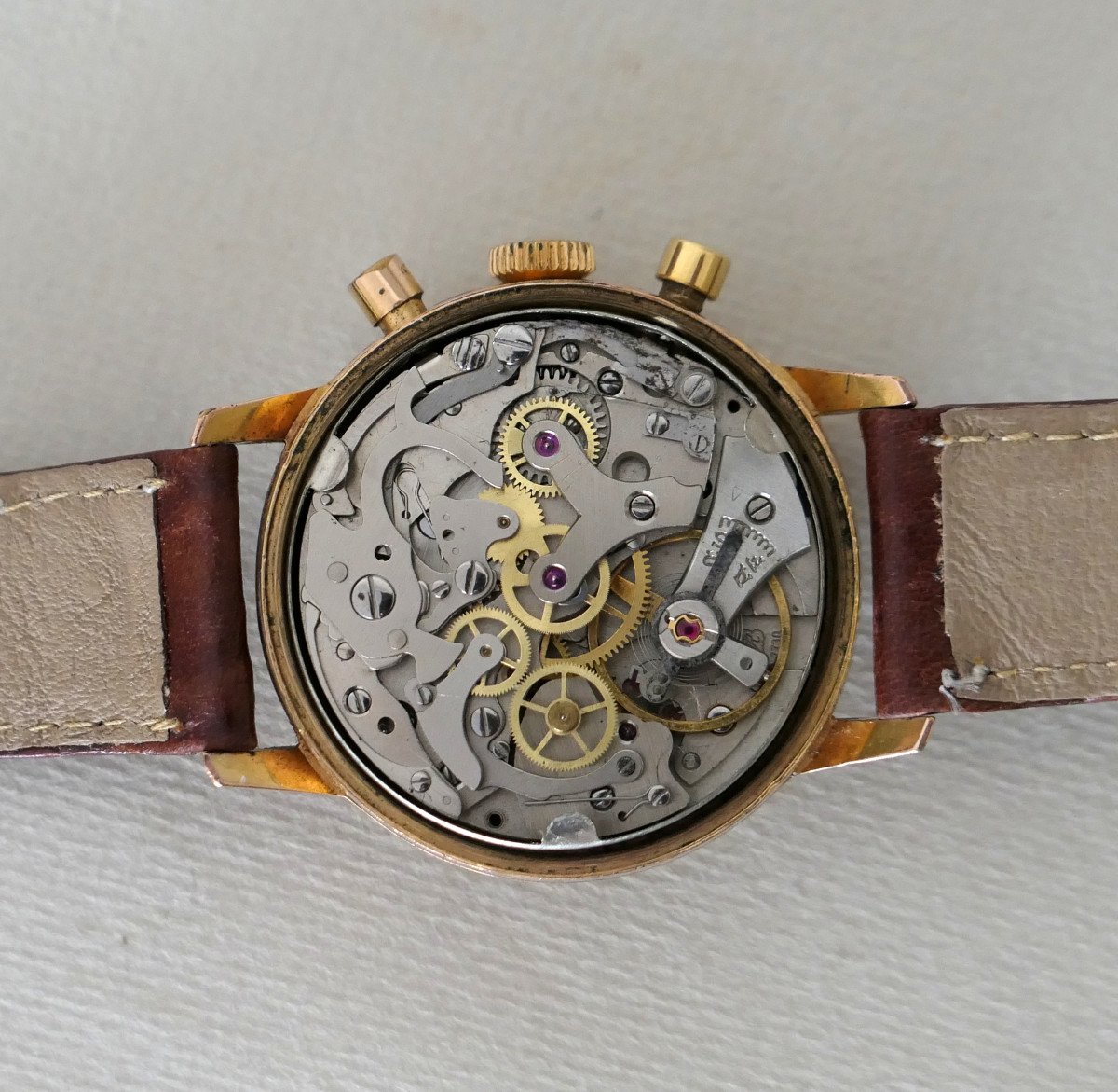 Yema Vintage Chronograph-photo-4