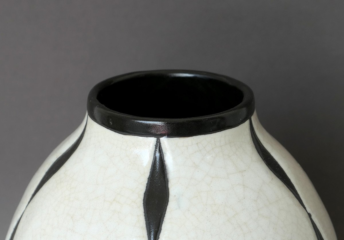 Charles Catteau - Vase En Grès Africaniste - Décor D821-photo-1