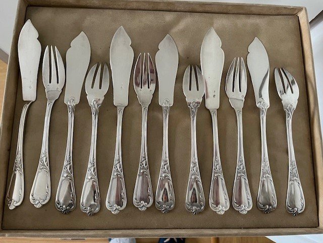 12 Fish Knives And 12 Fish Forks In French Solid Silver Style Louis XV