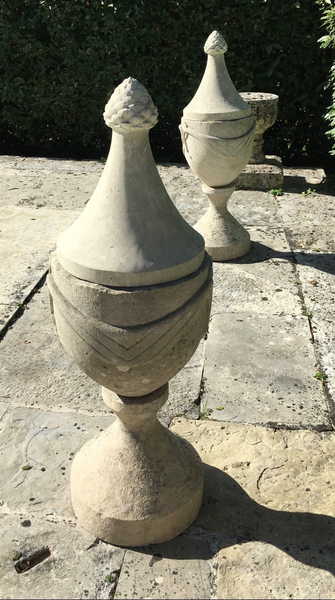 Pair Of 18th Century Stone Covered Pots-photo-2