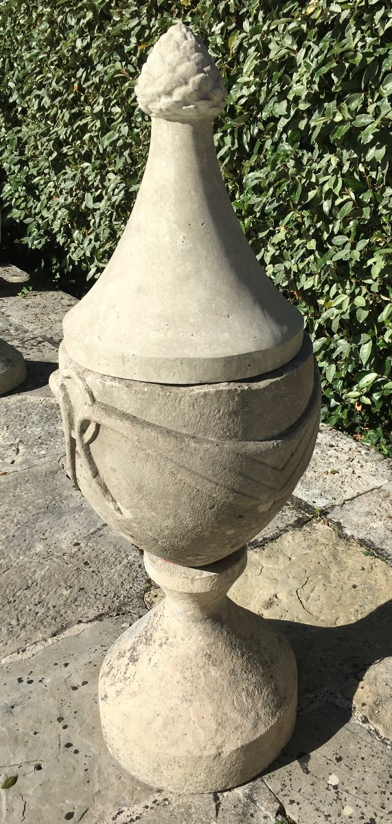 Pair Of 18th Century Stone Covered Pots-photo-4