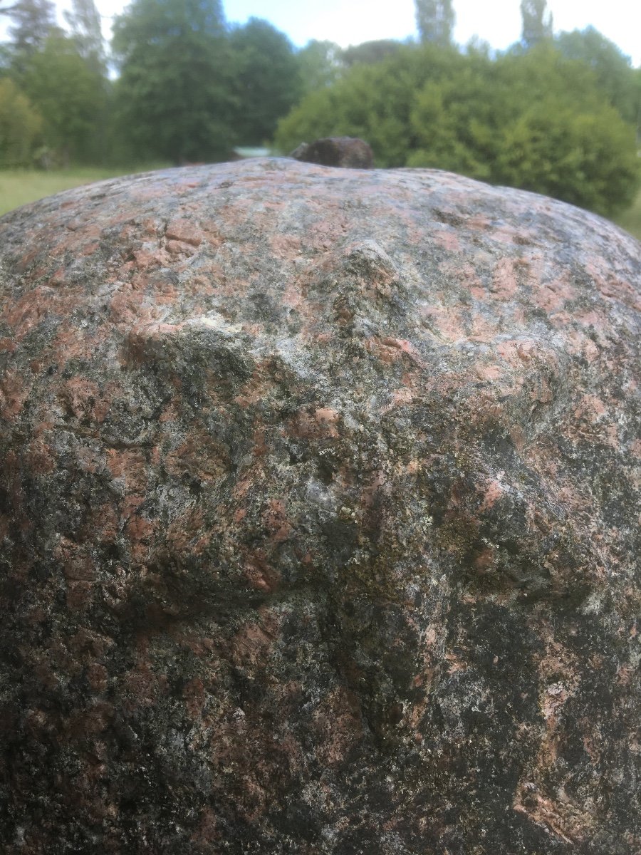 Pair Of Large Pink Granite Bollards, 18th Or 19th Century -photo-4