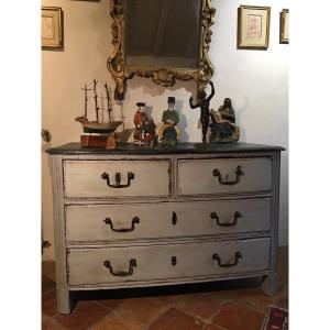 18th Century Chest Of Drawers