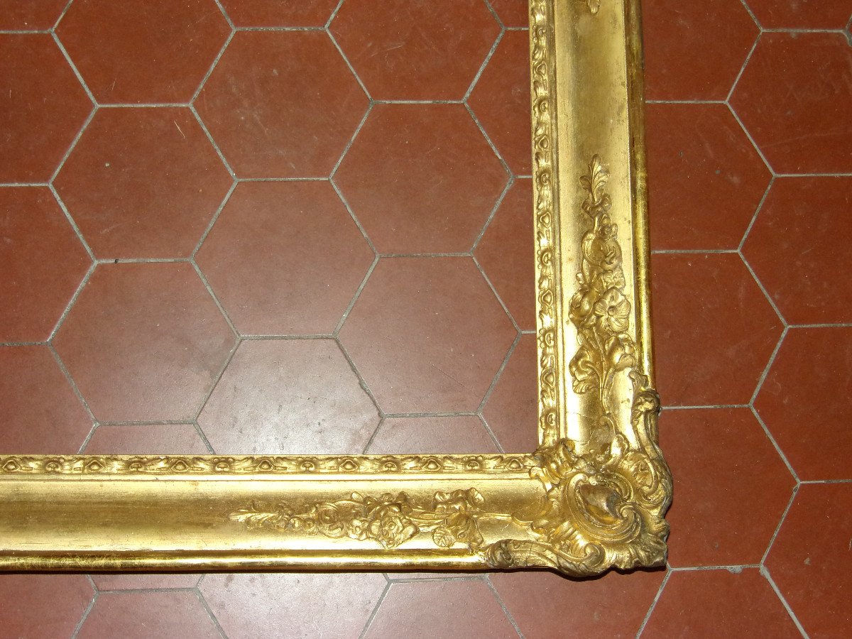 Pair Of 19th Century Frames, In Golden Wood.-photo-1