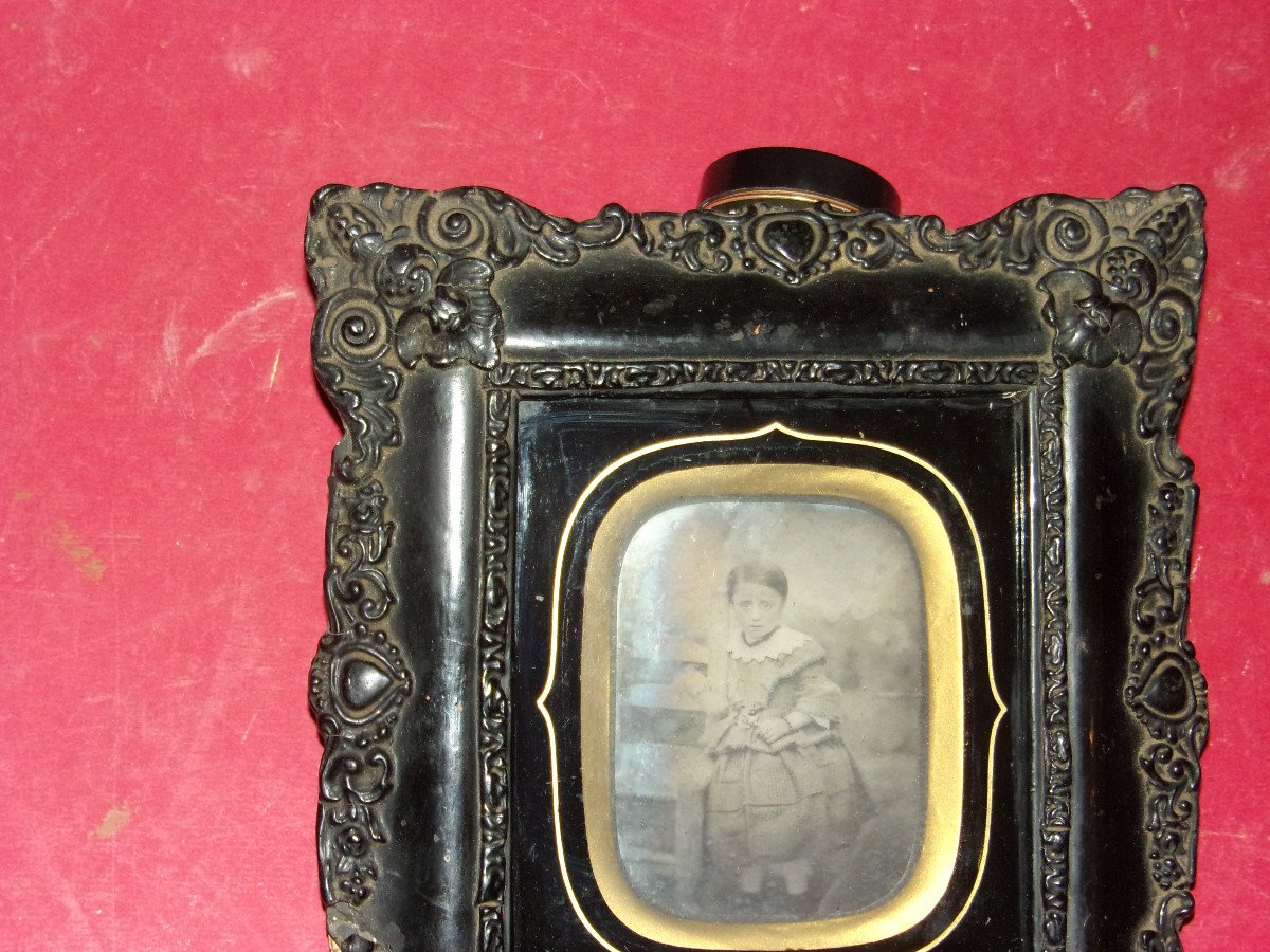 Daguerreotype With Its Frame, 19th Century.-photo-3