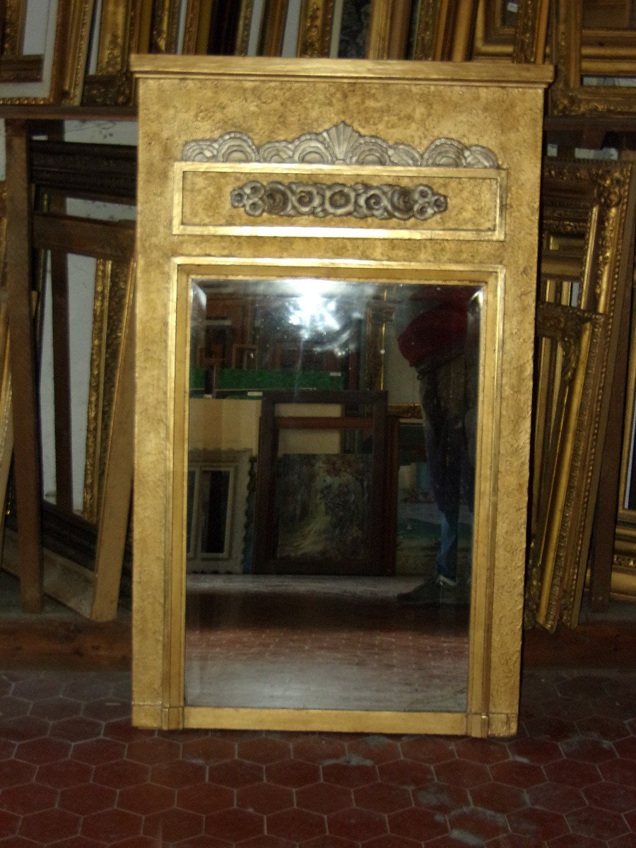 Art Deco Mirror From The Early 20th Century, Gold And Silver.