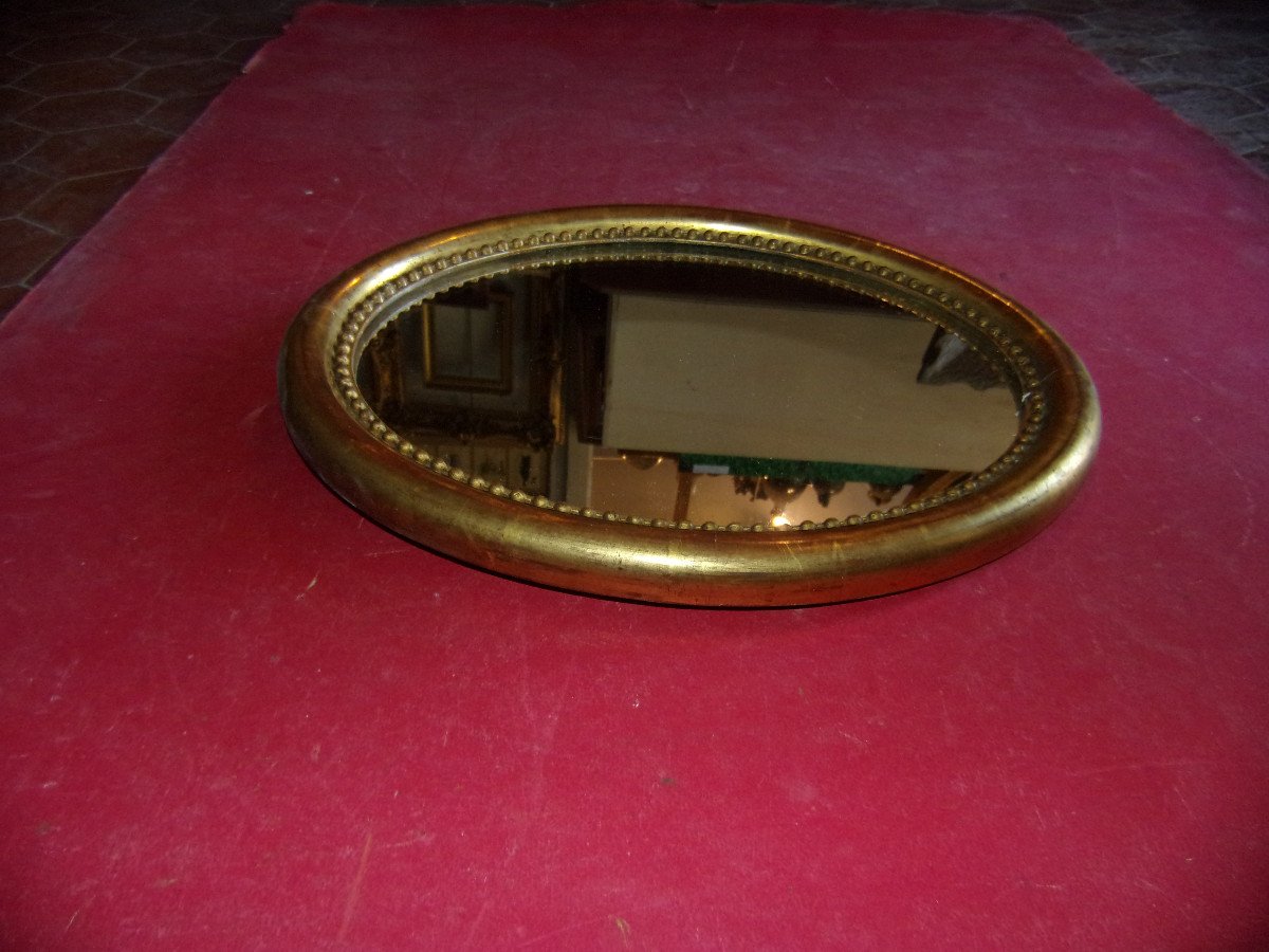 Small Oval Mirror From The 19th Century, In Gilded Wood.-photo-2