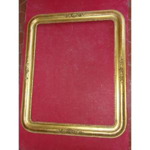 19th Century Frame, With 4 Round Corners, In Gilded Wood.