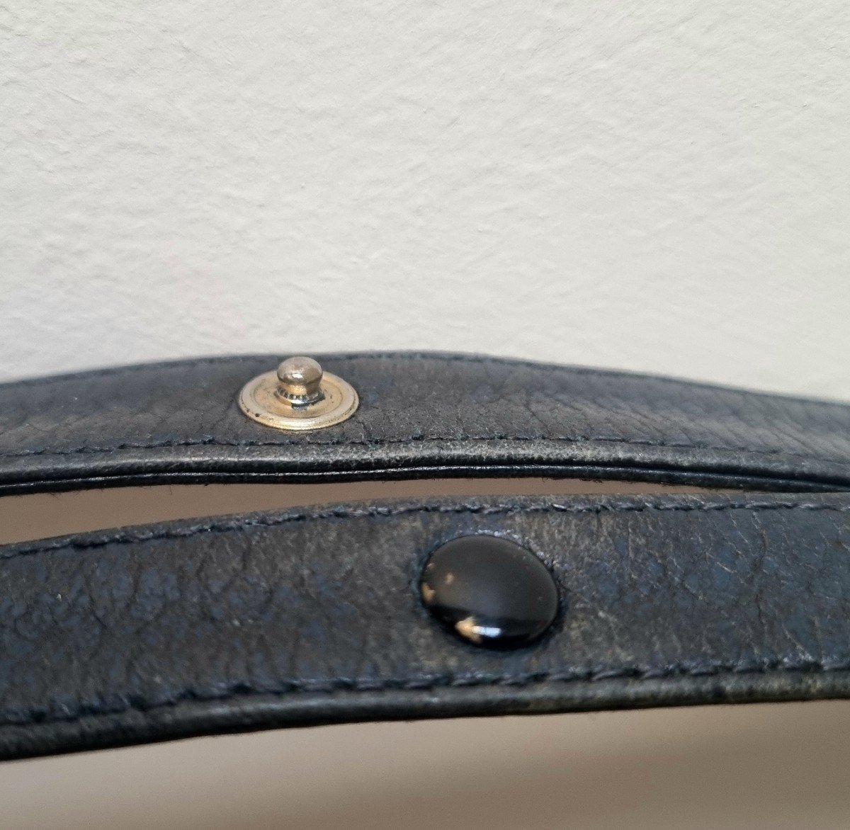 Sac bandoulière Christian Dior en cuir bleu marine vintage -photo-6