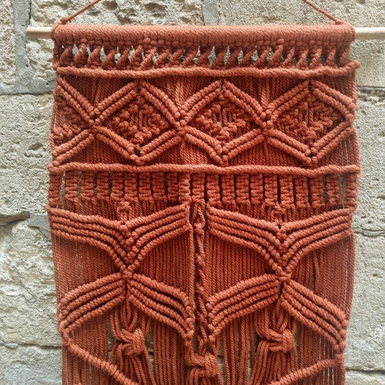 Tenture murale en macramé orangé rouge, années 1970-photo-3