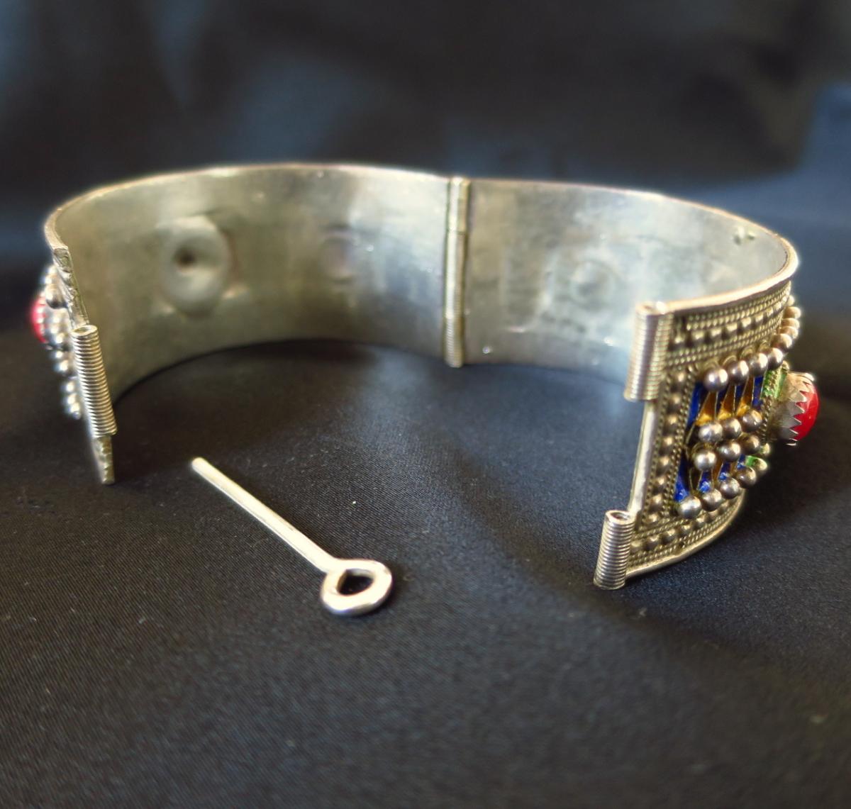 Berber Bracelet In Silver, Coral And Cloisonné Enamel-photo-3