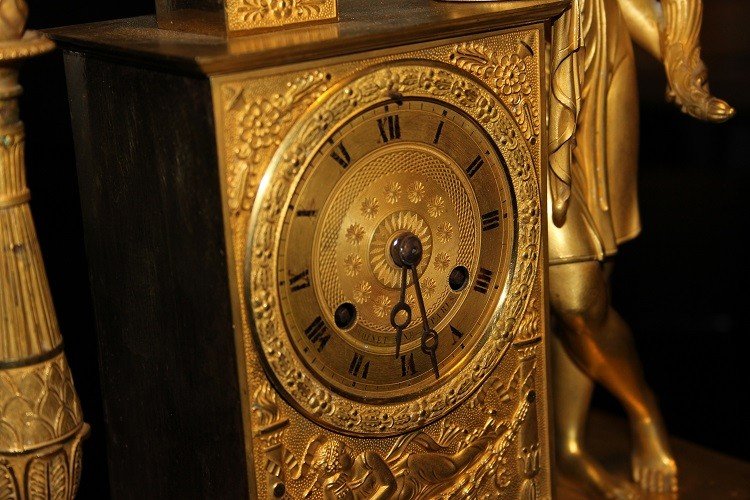 Horloge De Table Française En Bronze Du XIXe Siècle Représentant Prométhée-photo-4