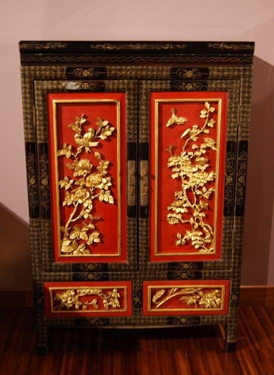 Chinese Buffet Richly Decorated With Floral Motifs