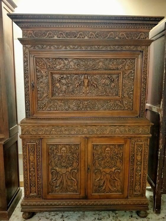 1800s Italian Renaissance Style Double Body Buffet-photo-2