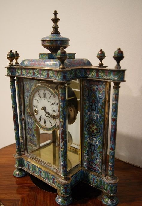 Horloge pendule Décorée Avec La Technique Du Cloisonné De 1900-photo-1